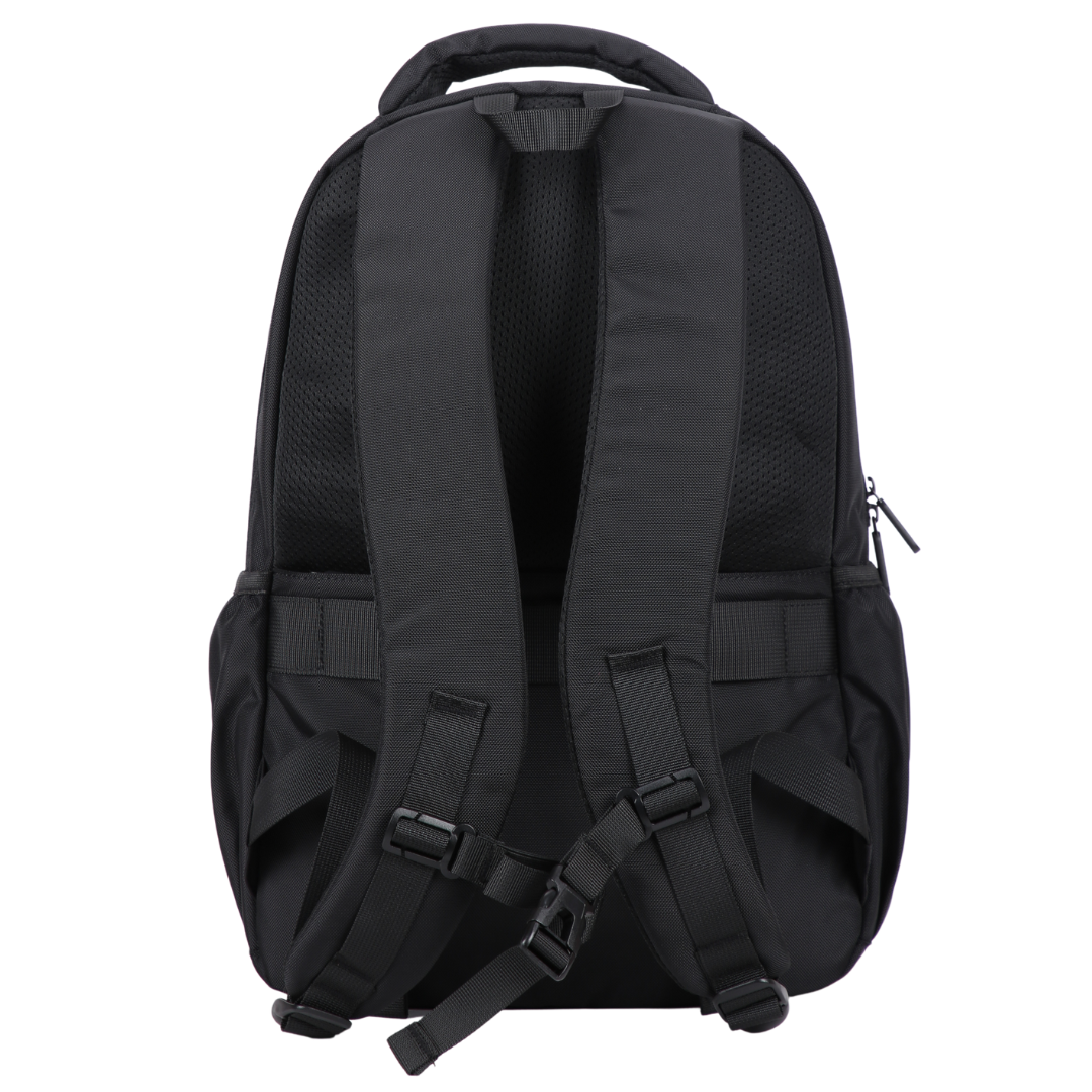 900D Classic Backpack - Black:PRE ORDER & SAVE:SHIPPING APPROX.25TH NOV