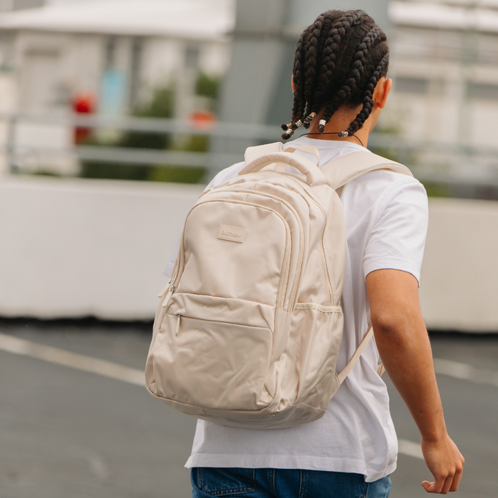 900D Classic Backpack - Champagne