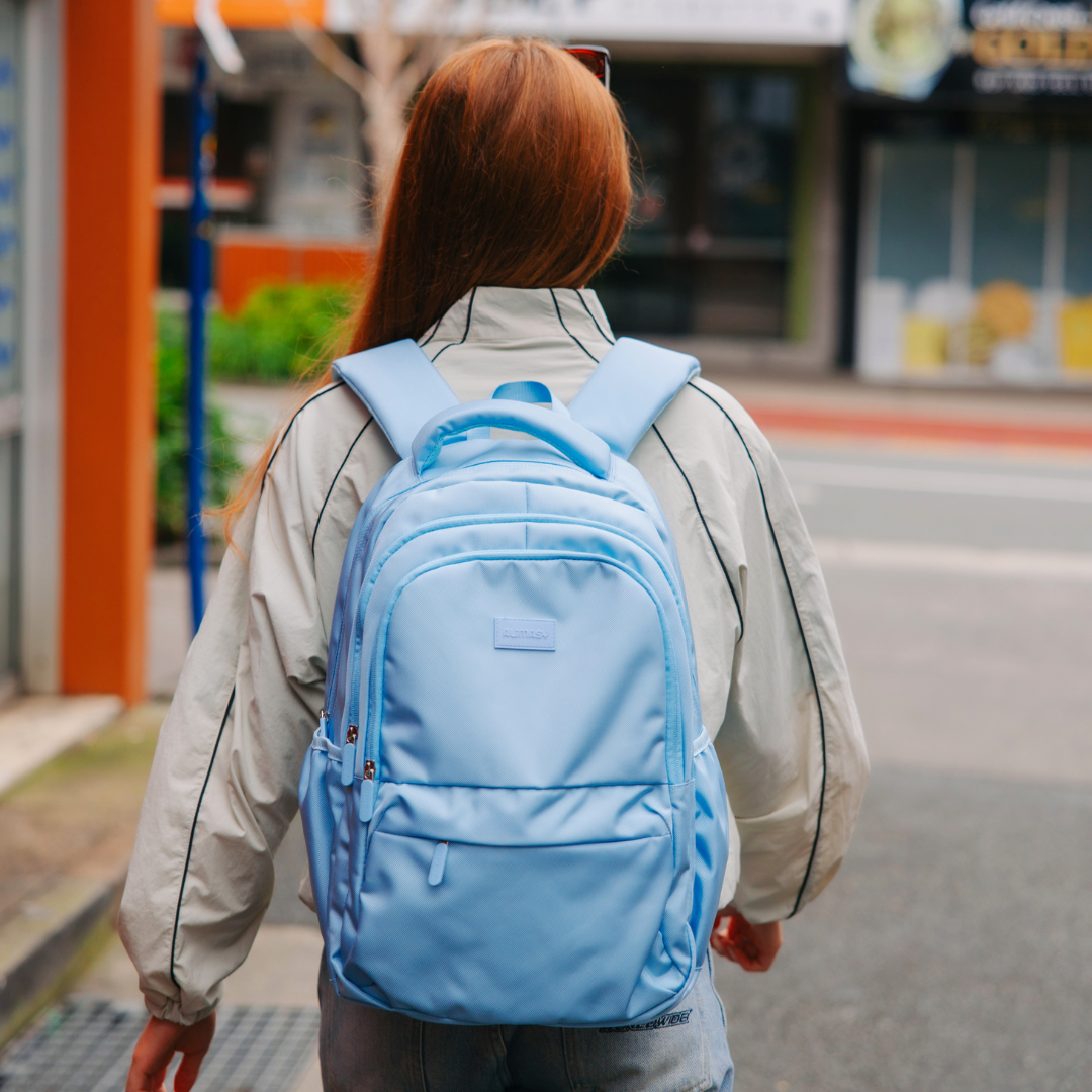 900D Classic Backpack - Baby Blue
